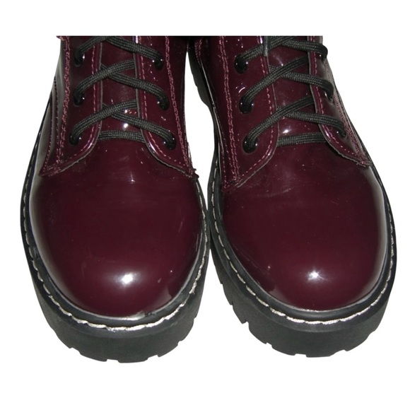 Sincerely Jules Boots Combat Glossy Grunge Goth alt egirl Punk Harley 90s Bratz - Picture 10 of 16